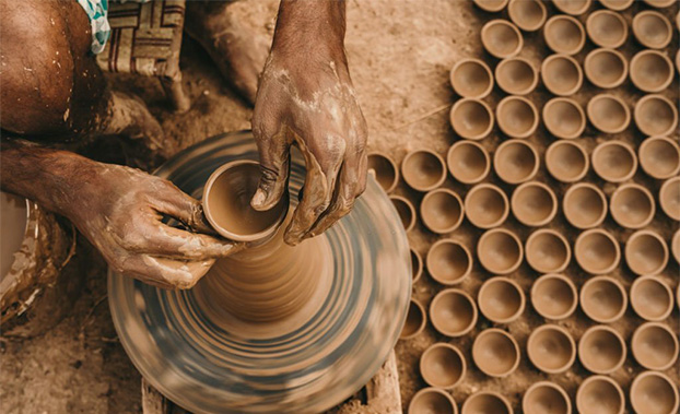 exploring-the-beautiful-art-of-pottery-making