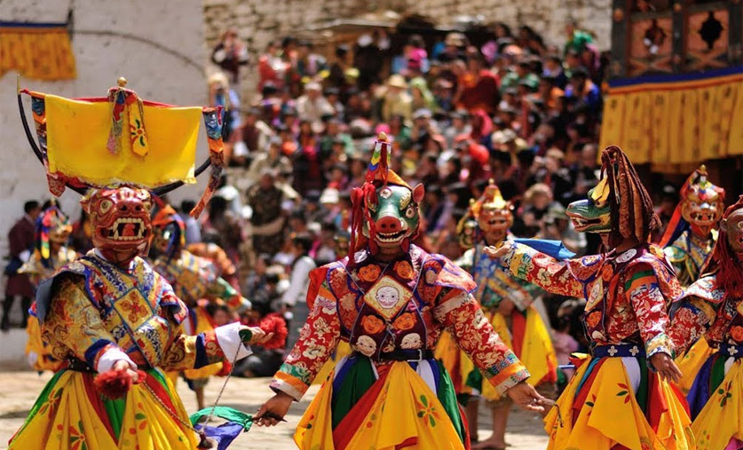 embrace-festivities-in-bhutan-celebrating-the-vibrant-march-april-season