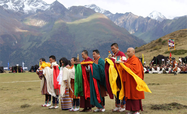 when-bhutan-s-royals-go-festive-in-the-highlands