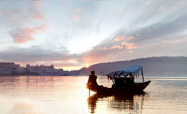 3-alluring-lakeside-escapes-in-india