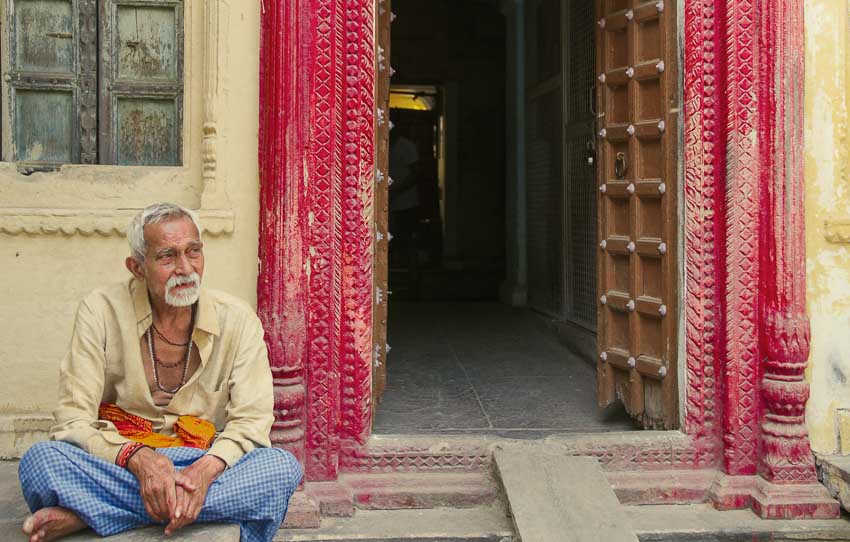 varanasi-artisans-and-weavers-walk