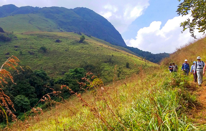 rambles-at-the-demon-s-feet-to-whispers-of-banasura