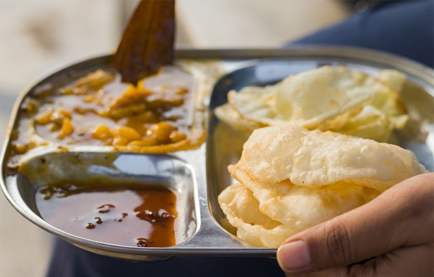 a-bengali-meal-with-a-storyteller