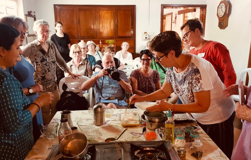 cooking-demo-and-lunch-with-family