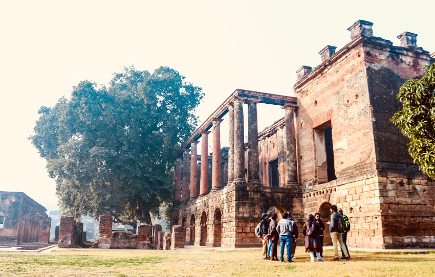 Fort-walk-history-city-lucknow.jpg