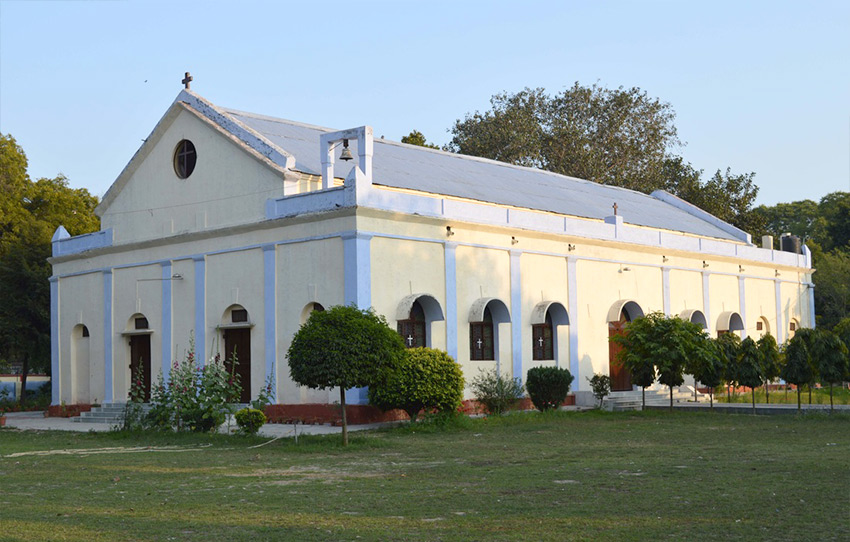 explore-colonial-face-of-agra