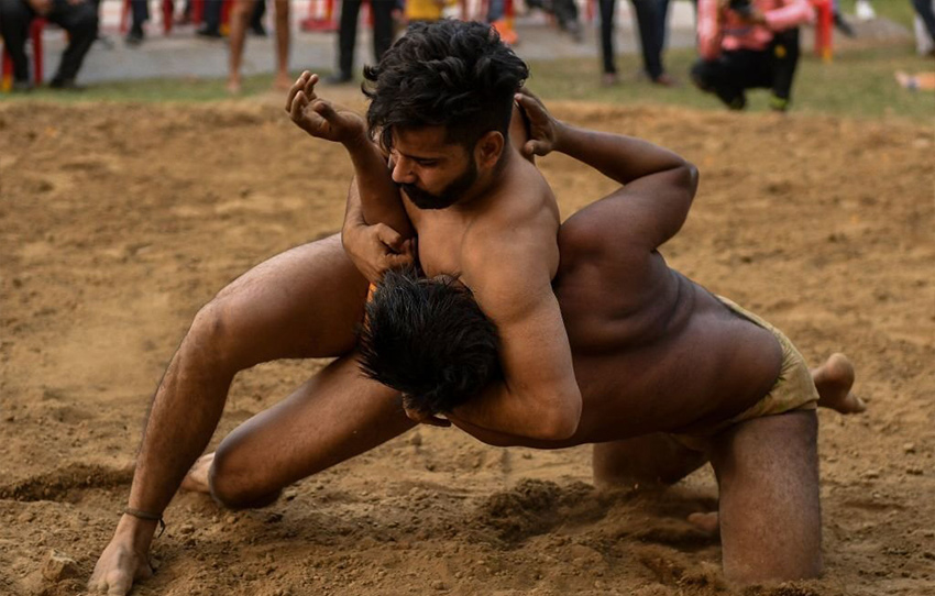 kushti-akhara-session-with-pehelwans-wrestlers
