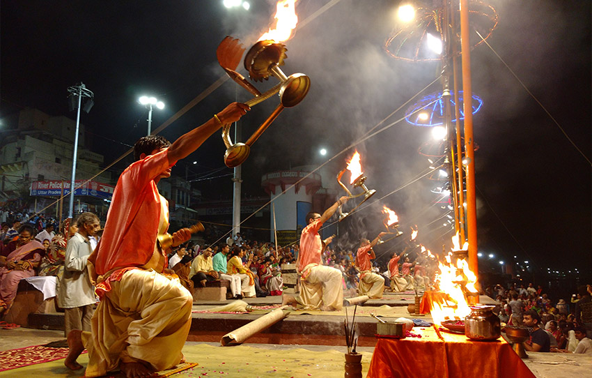 varanasi-ways-the-sunset-ganga-boat-tour