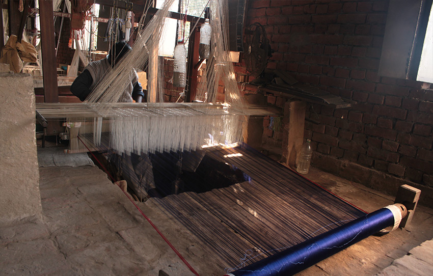 textile-trail-in-the-holy-city-of-varanasi