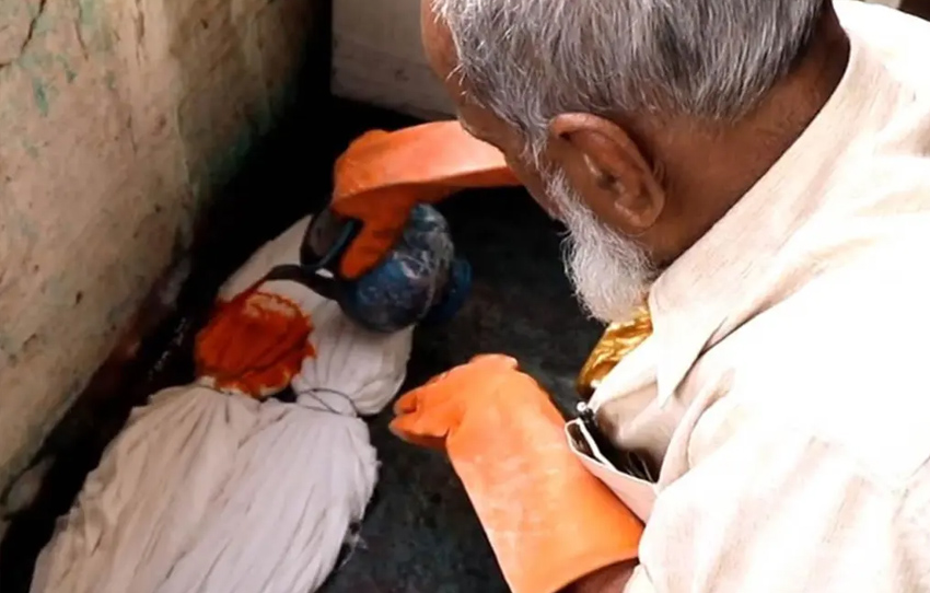 tie-dye-workshop-with-local-artisans