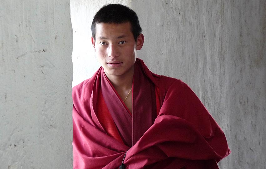 blessing-ceremony-at-a-temple