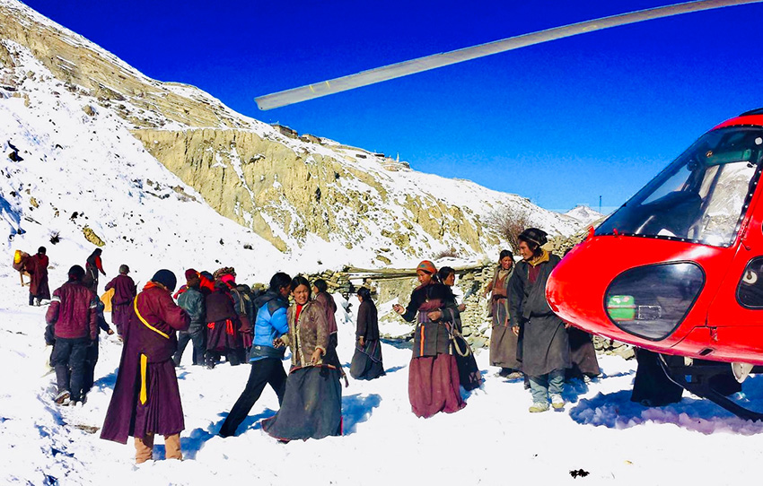 breakfast-at-everest-base-camp