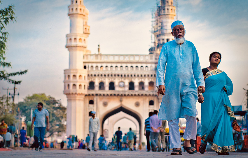 charminar-walk-S-AlphonSo-Stories.jpg