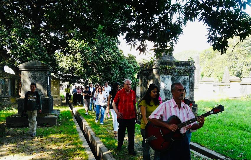 now-that-s-entertainment-socities-to-cemeteries-walk