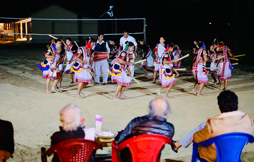 ethnic-tharu-village