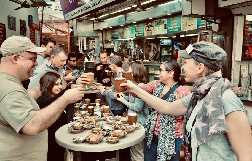 evening-bazaar-food-walk