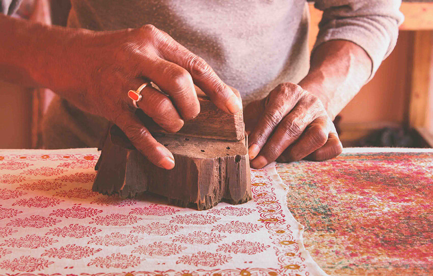 experience-block-printing-tradition-first-hand
