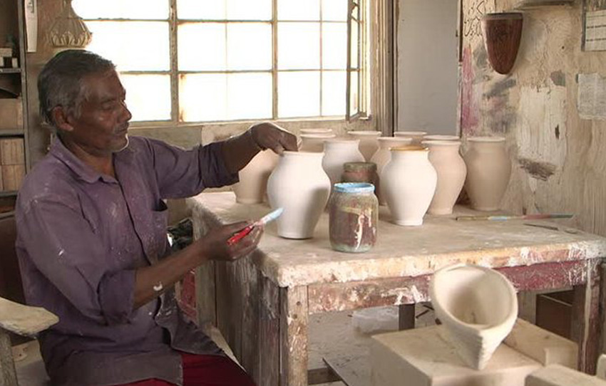 Experience the Craft of Jaipur Blue Pottery Alphonso Stories
