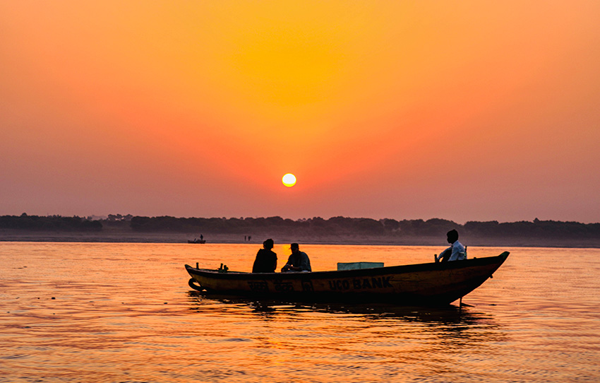 ganga-s-aarti-sunset-ceremony