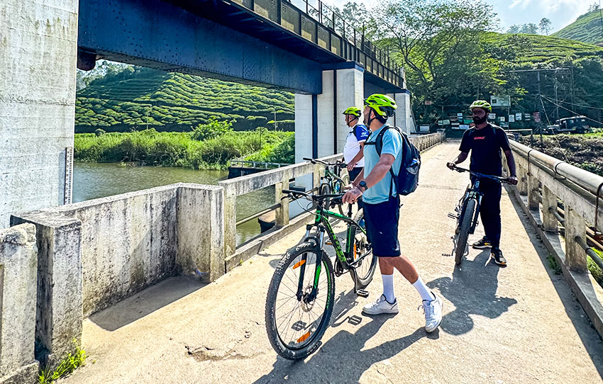 half-day-cycling-tour-munnar