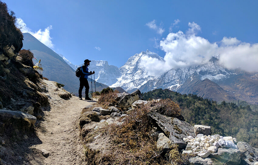 hike-with-everest-summiteer