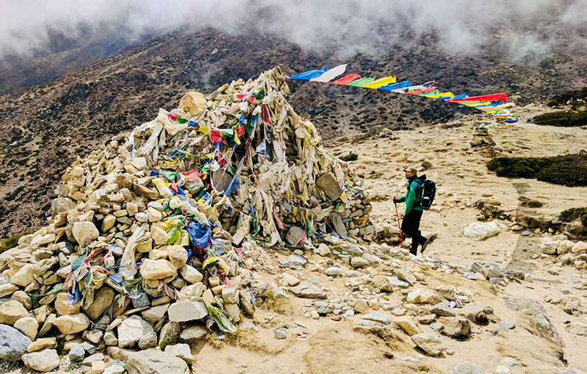 hike-with-everest-summiteer