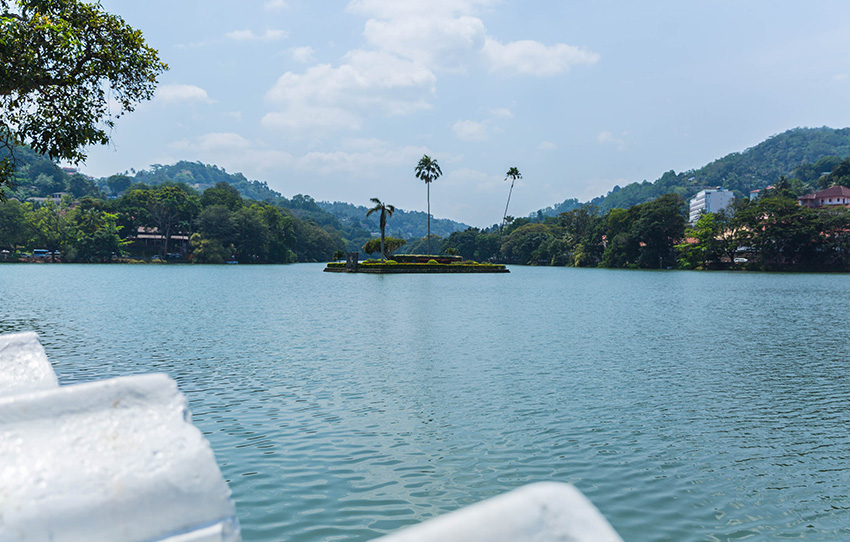 kandy-city-walk