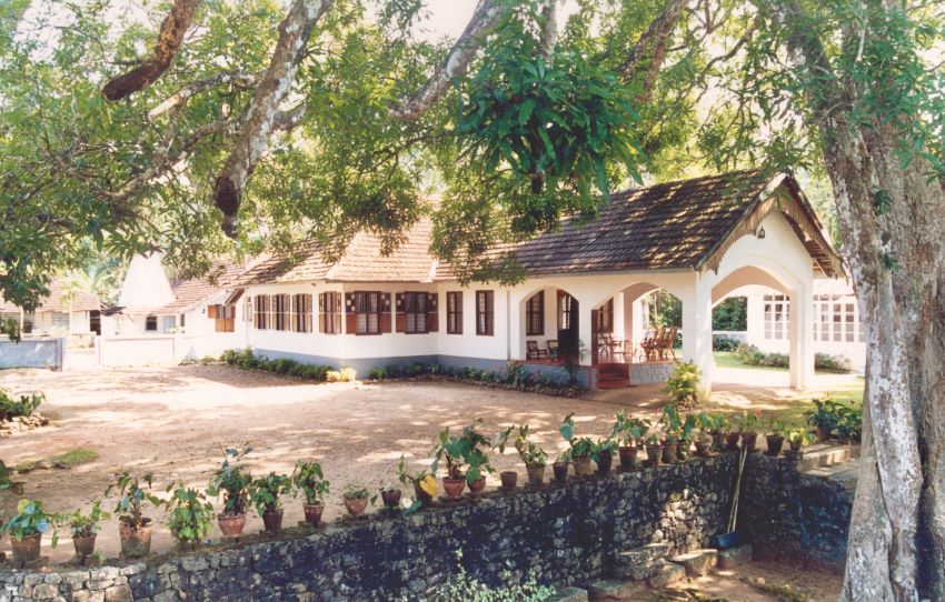 manjappally-plantation-bungalow