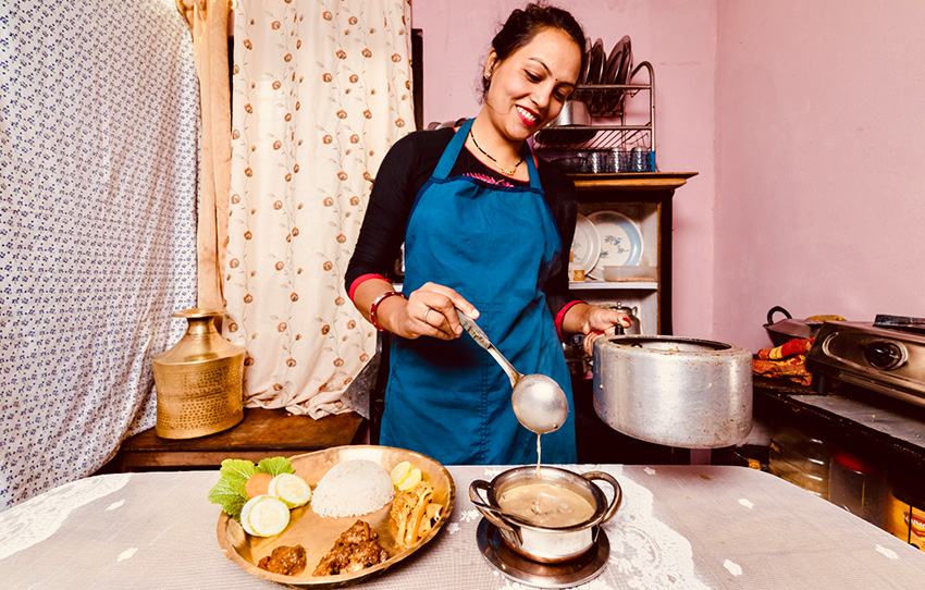 nepalese-cooking-with-a-local-family