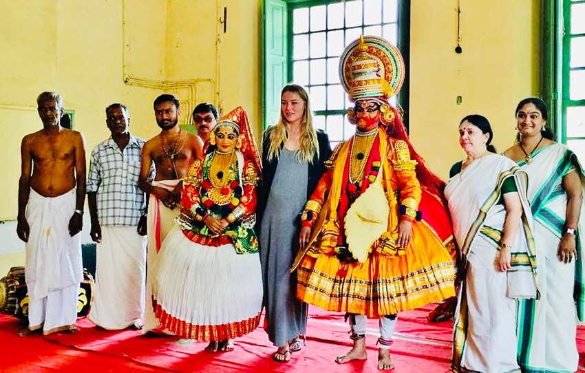 the-women-of-kathakali