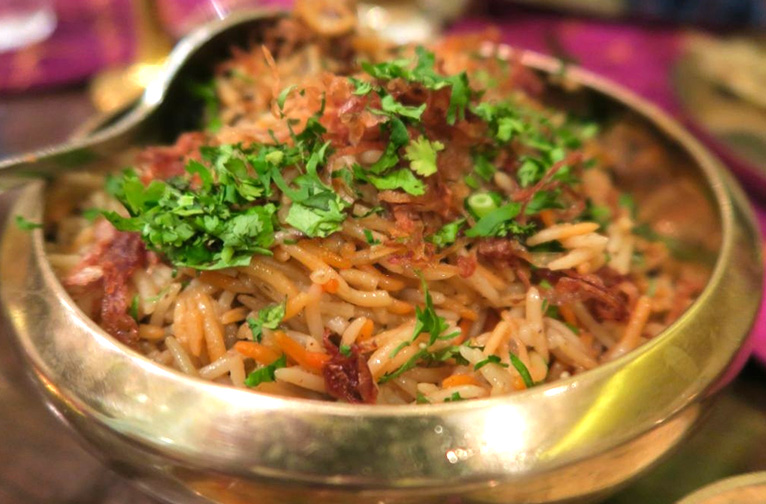 Awadhi chicken biryani