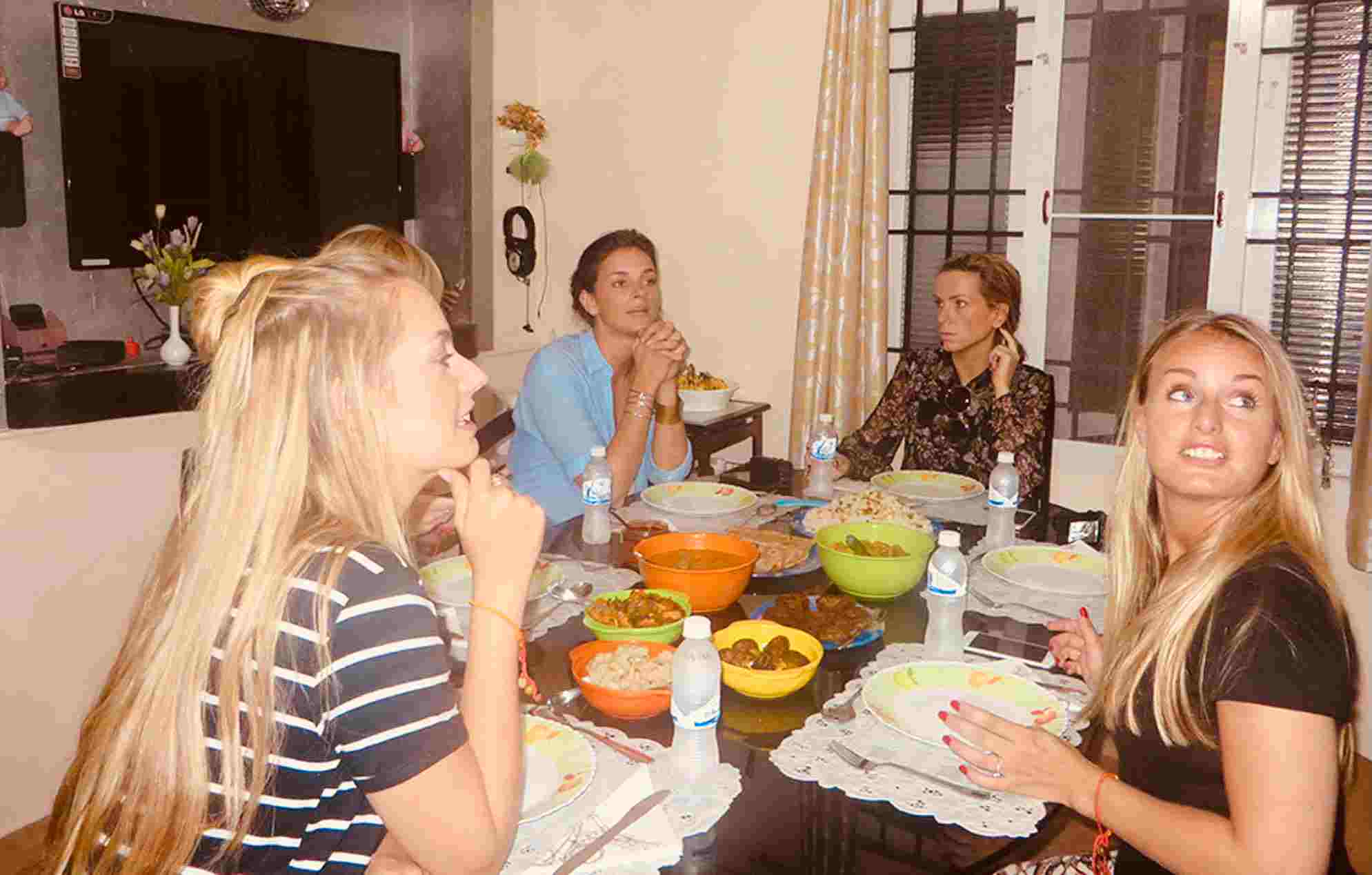 cuisine-demo-home-hosted-lunch-dinner