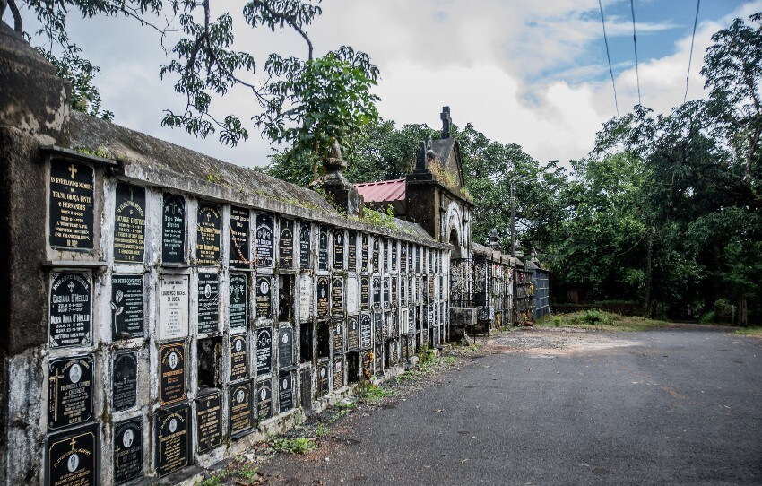 lîle-exploration-divar