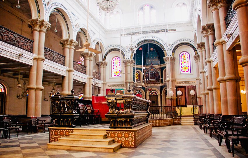 dans-les-pas-de-raj-white-town-walk